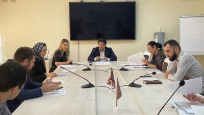 В Республике Дагестан прошло заседание комиссии по рассмотрению вопросов признания субъектов малого и среднего предпринимательства социальными предприятиями.